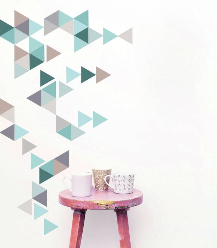 Геометрический декор стен