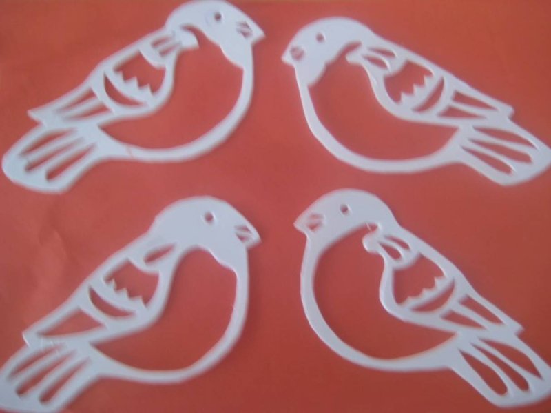 Вытынанки Снегири