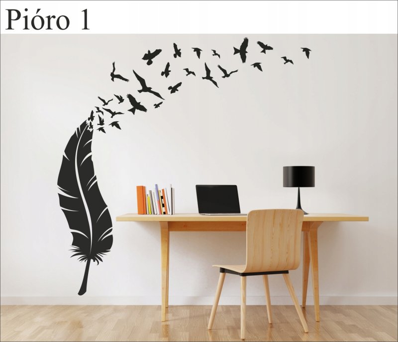 Перья на стене в интерьере