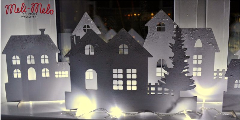 Новогодние картонные домики на окна