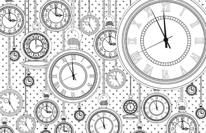 Часы черно белые