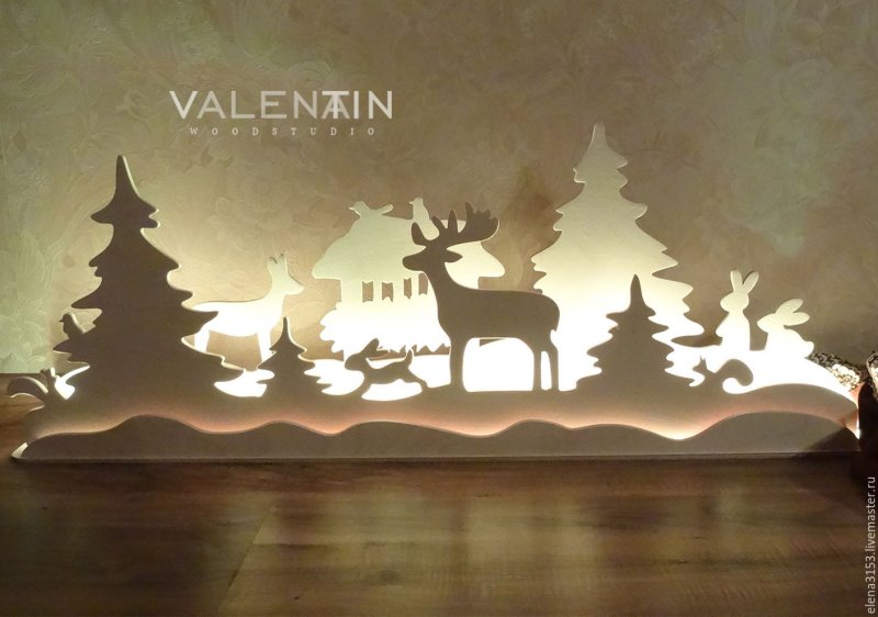 Деревянные новогодние декорации с подсветкой