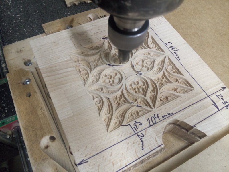 Резьба по дереву фрезером