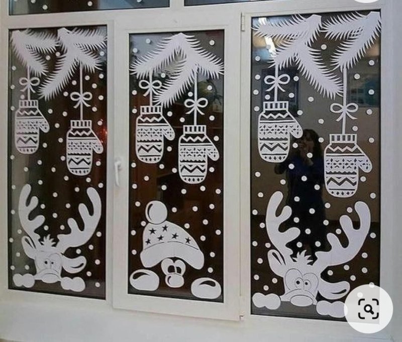 Рисунки на окнах