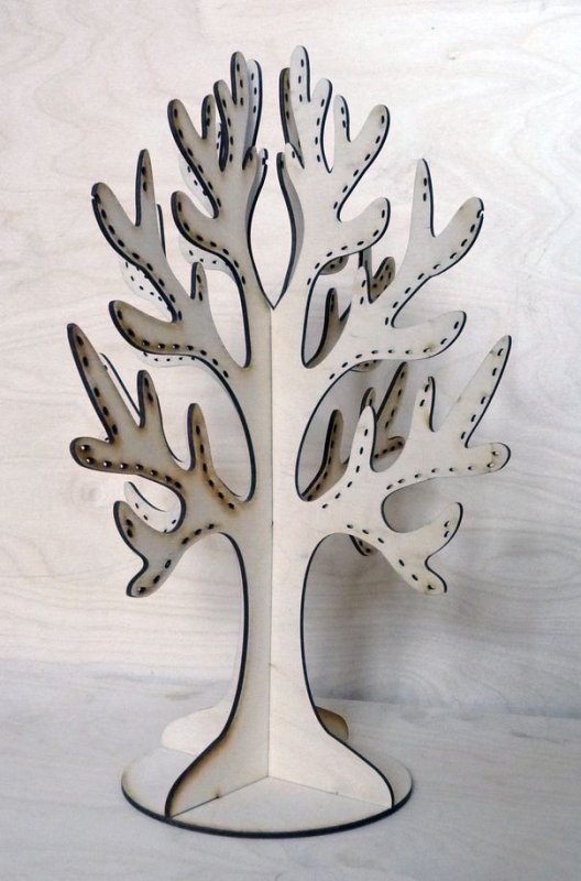 Дерево из фанеры