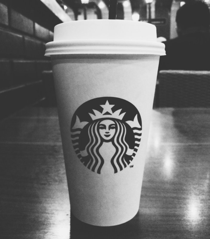 Стакан кофе Старбакс