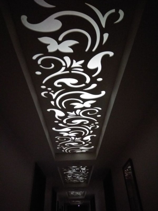 Трафареты для потолка