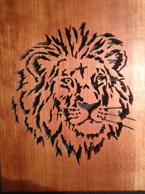 Вырезание по дереву лазером