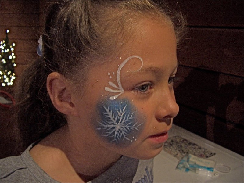 Новогодний аквагрим для детей простой