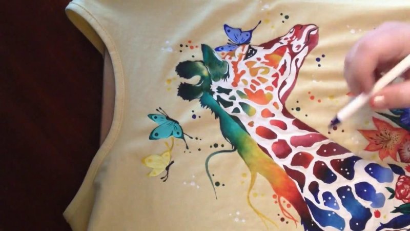 Рисование на ткани акриловыми красками