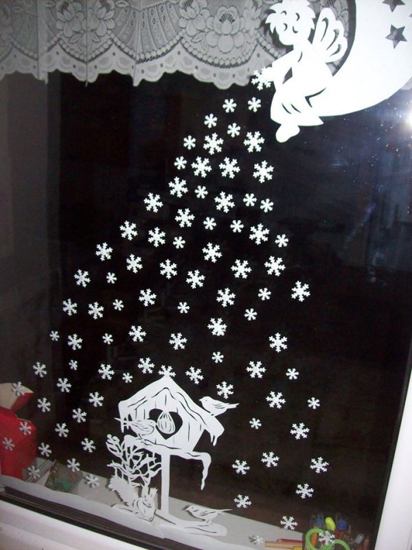 Снежинки на окна