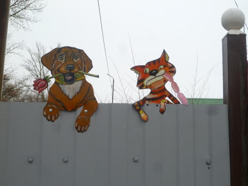 Фигурки из фанеры для дачи на забор