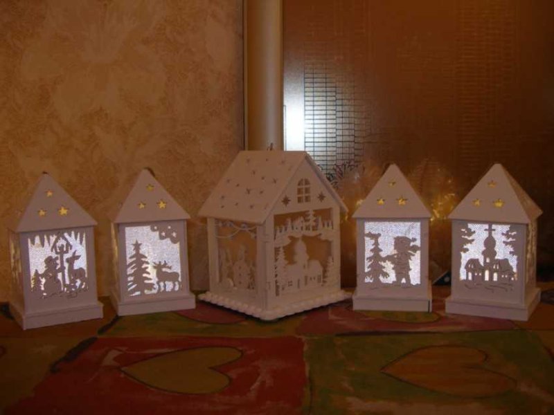 Домик фонарик из картона