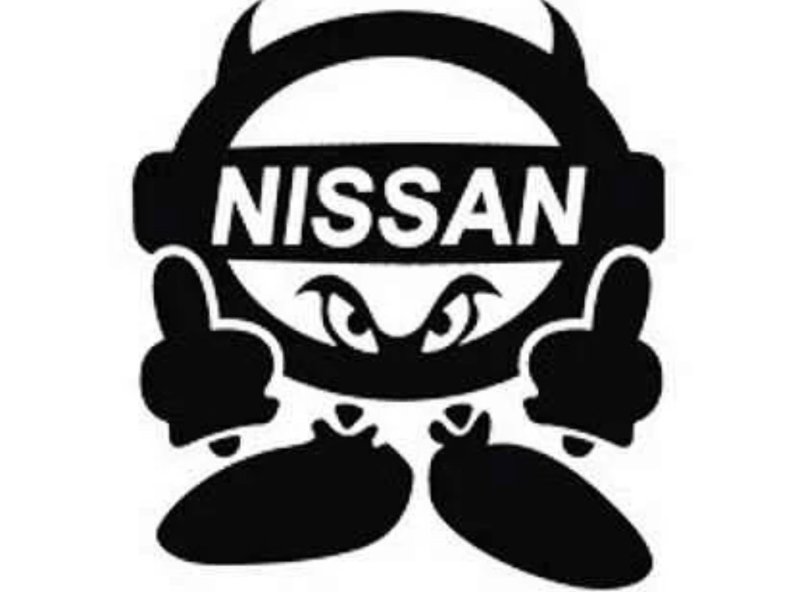 Наклейка Nissan