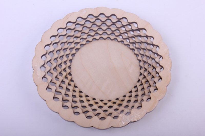 Выпиливание тарелок