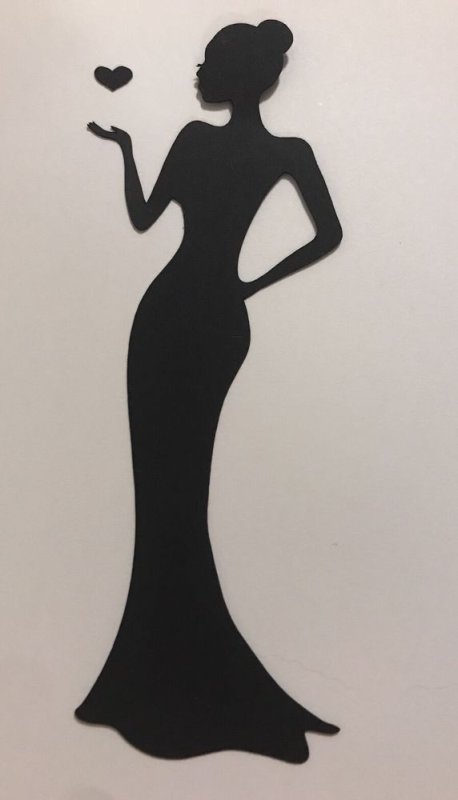 Силуэт женской фигуры