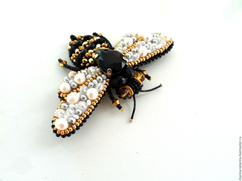 Санлайт брошь пчела