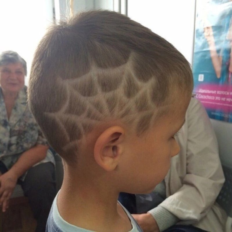 Стрижка для мальчика с рисунком