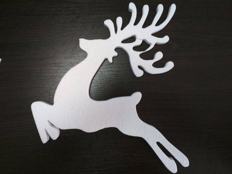 Поделка олень