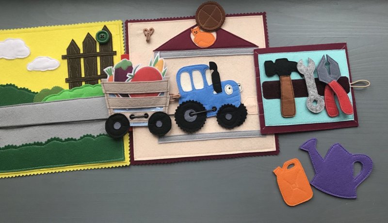 Трактор из фетра