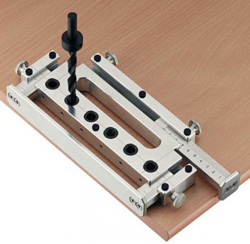 Кондуктор для сверления отверстий Хефеле