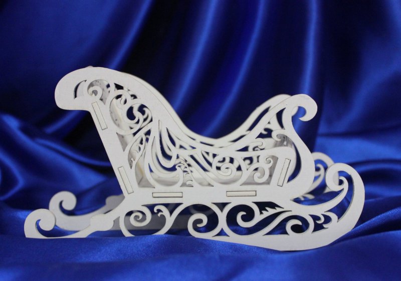 Сани из пенопласта