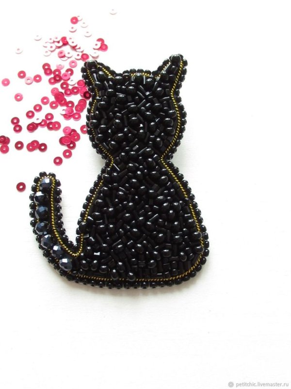 Брошь из бисера для новичков