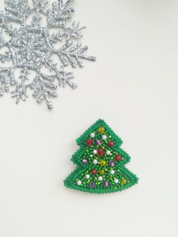 Елка из бисера