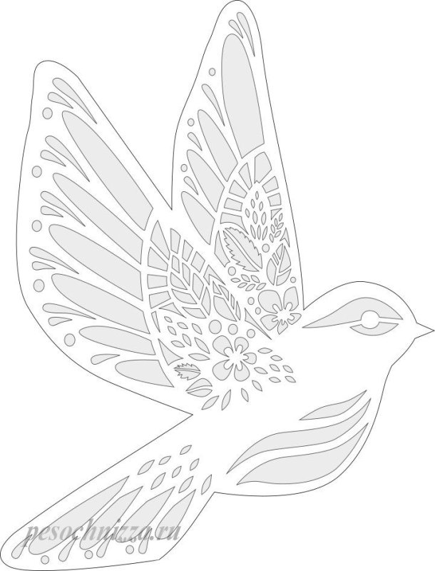 Ажурное вырезание птицы