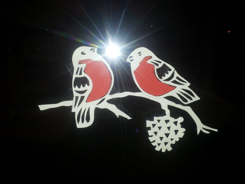 Вытынанка Снегирь