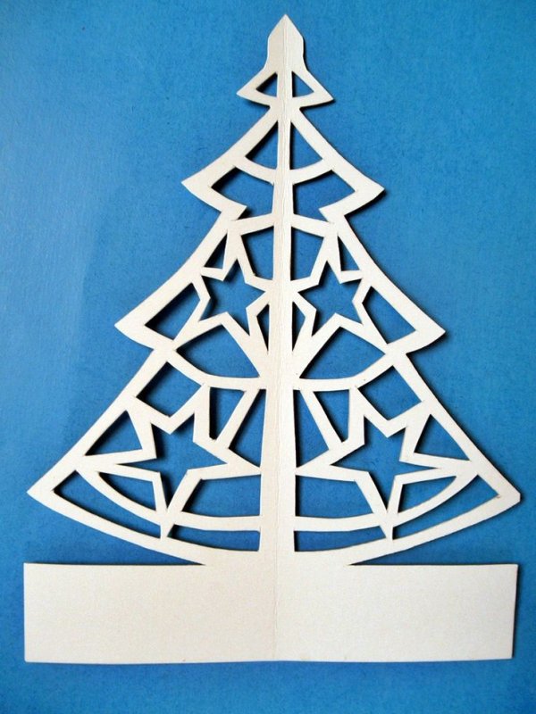 Вытынанки елка объемная