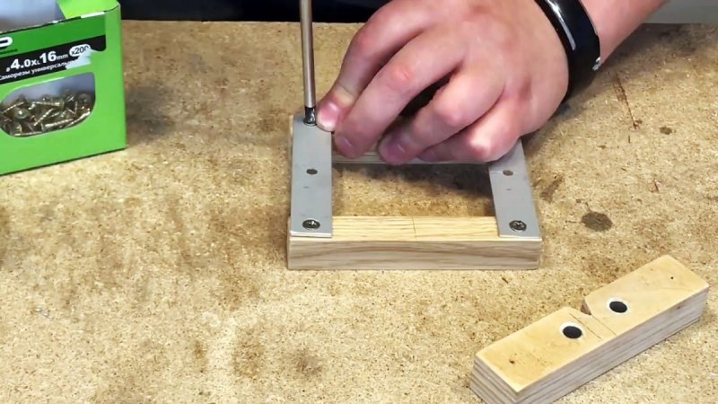 Кондуктор для сверления Yomo 590