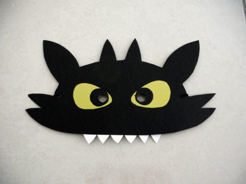 Маска картон дракон Беззубик