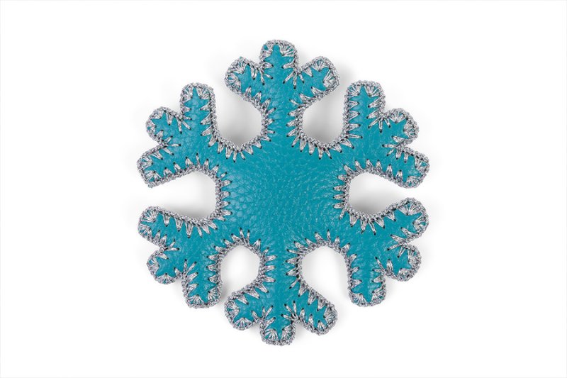 Детская брошь Снежинка