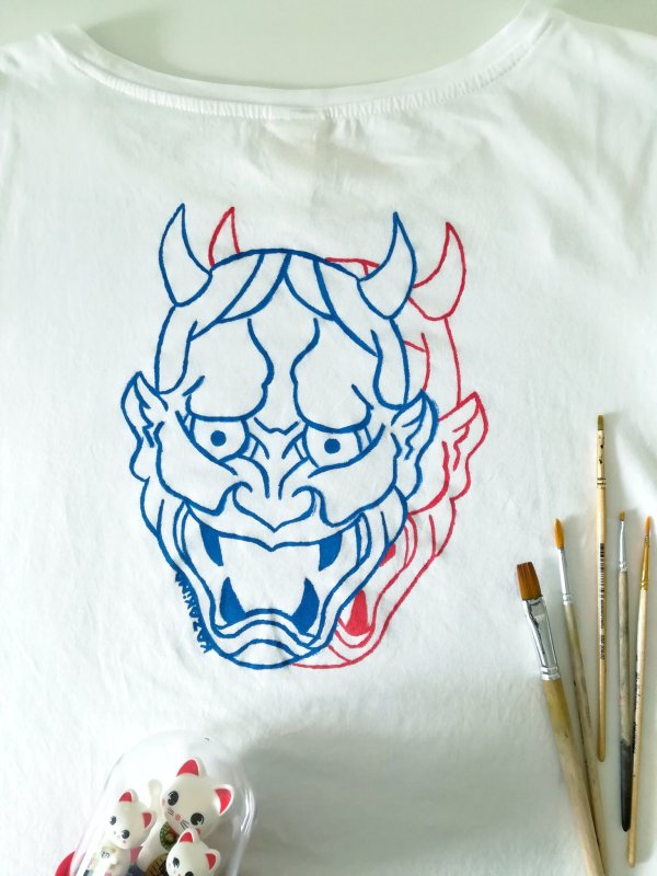 Трафарет для кастома футболки