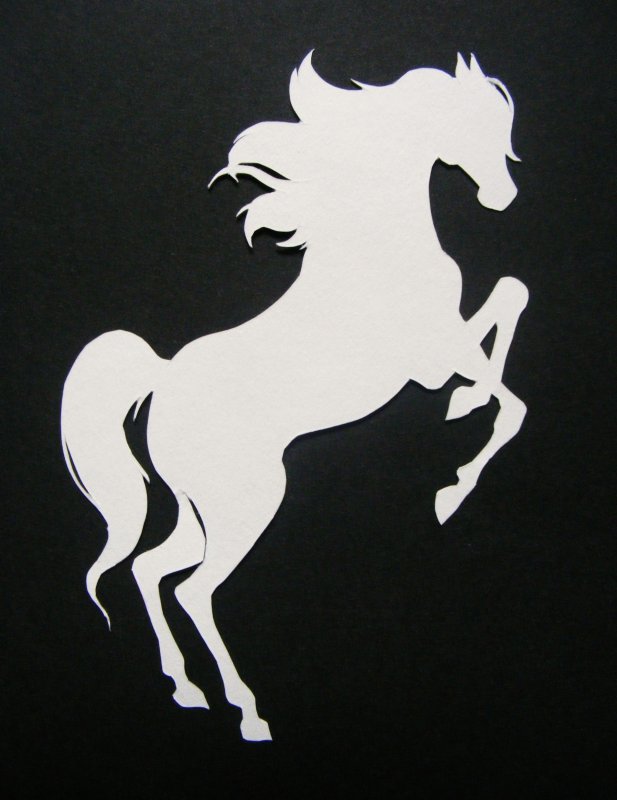 Трафарет лошади на окно