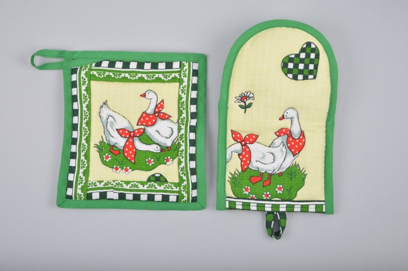 Прихватка для кухни варежка