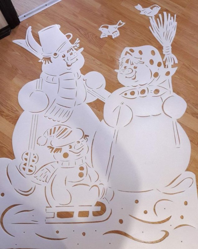 Композиция снеговиков на окна