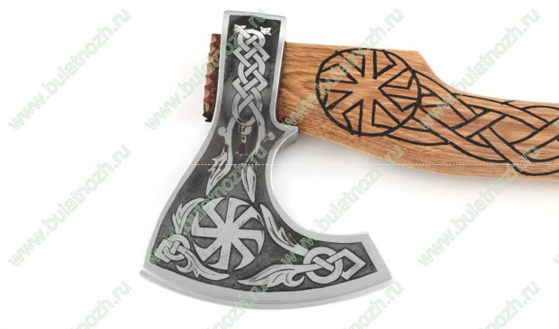 Кельтские узоры на топор