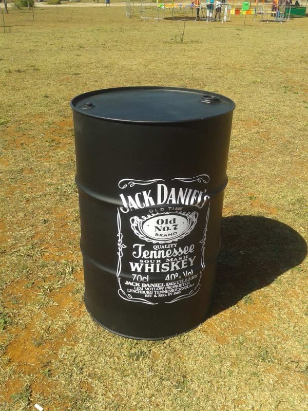 Бочка виски Джек Дэниэлс
