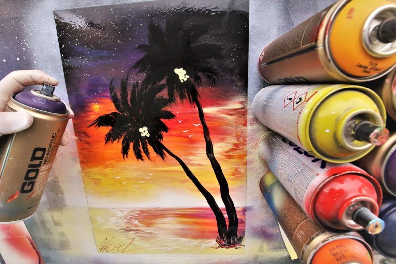 Рисование аэрозольными красками