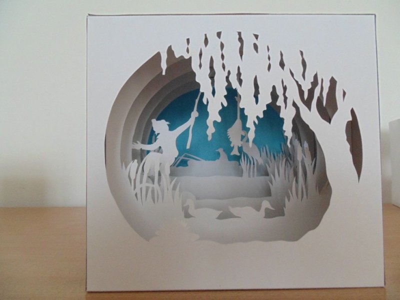 Открытка бумажный туннель