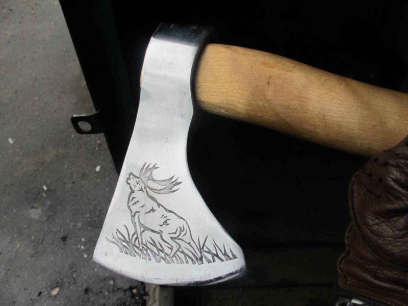 Трафареты для гравировки на топоре