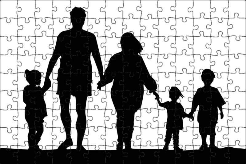 Силуэт счастливой семьи