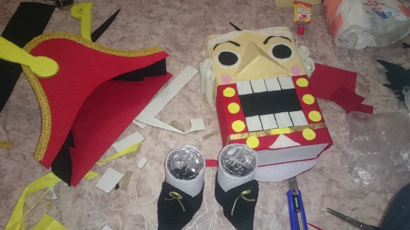 Бумажная игрушка Щелкунчик