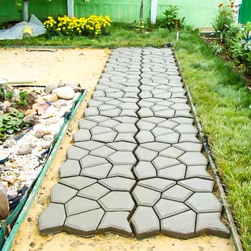 Дорожки на даче