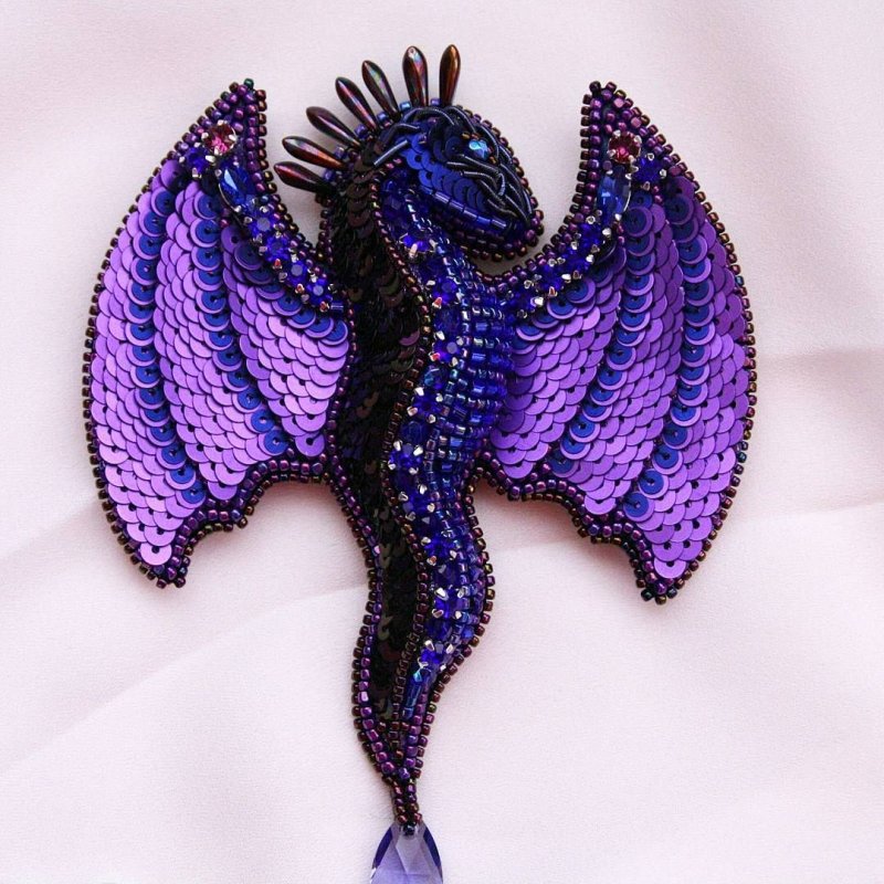 Дракон брошь бисер