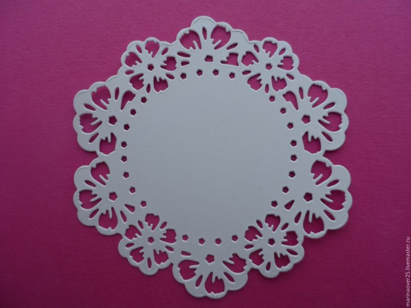 Резные салфетки из бумаги