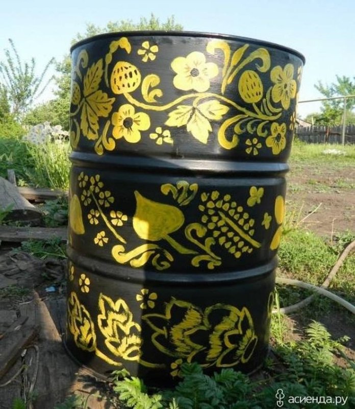 Бочки на даче разукрасить
