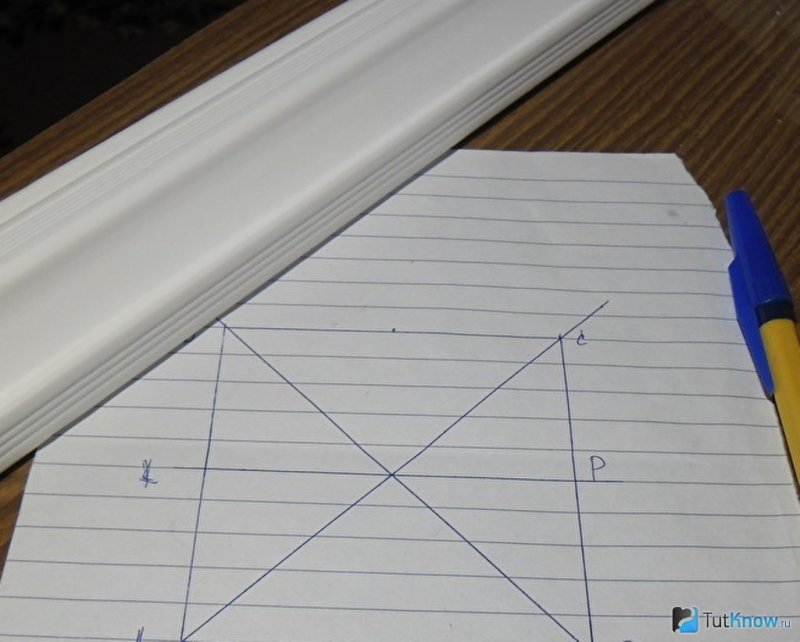 Плинтус внутренний угол под 45 градусов